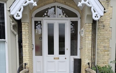 BOND STONE CLEANING TRANSFORMS ELEGANT STONE ENTRANCE WITH ECOPROTEC